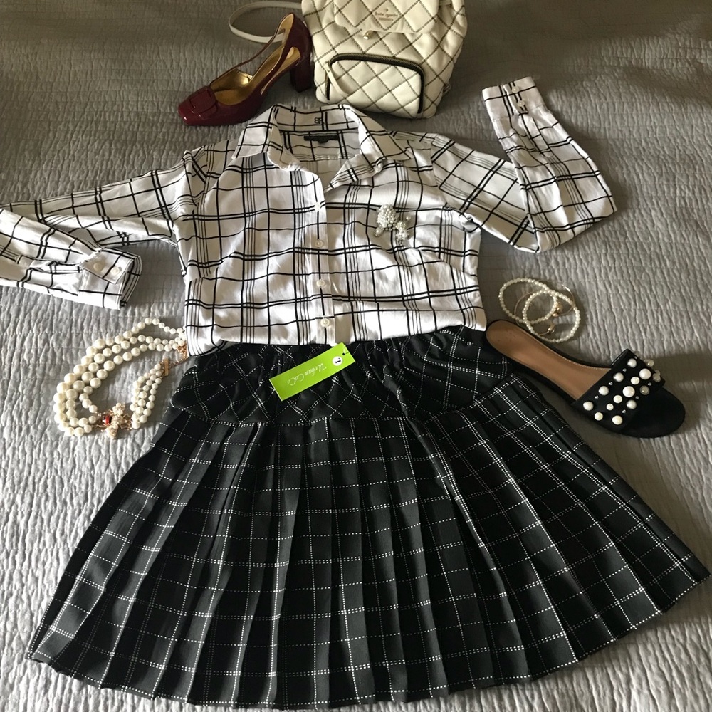 Adorable Urban CoCo Pleated Skirt-NWT